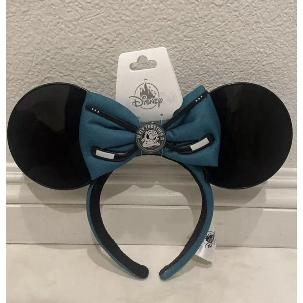 Disneyland Anaheim Ducks Day Ears Mighty 2024 NHL Hockey Disney NWT